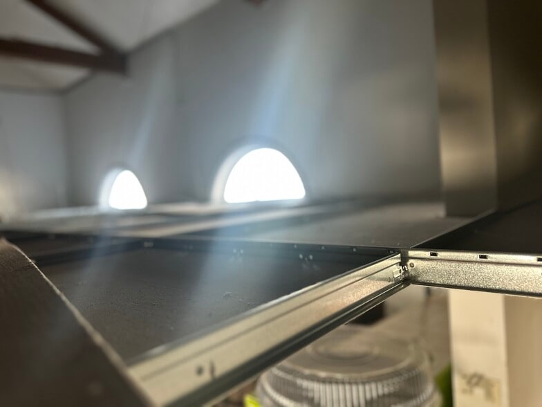 More Photos Of 809 E 8th St, Anderson Office For Sale