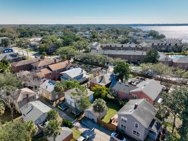 More Photos Of 817 Cedar St, Jacksonville Apartments For Sale