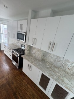 More Photos Of 251 Mill St, Greenwich Apartments For Sale