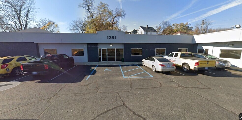 Primary Photo Of 1251 Century Ave SW, Grand Rapids Office For Lease