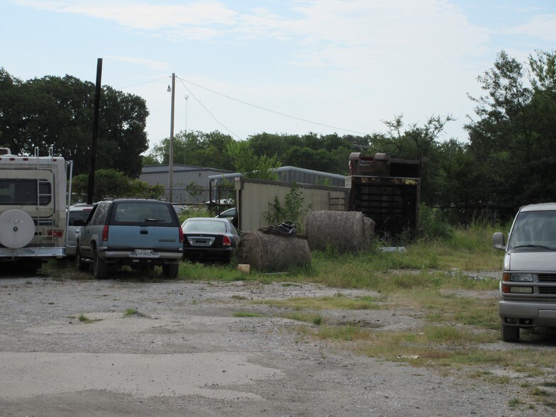 More Photos Of 2211 State Highway 69 S, Greenville Auto Repair For Lease