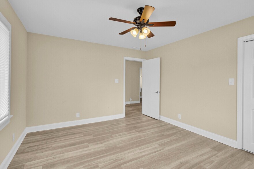 More Photos Of 920 Oakridge Farm Hwy, Mooresville Land For Sale