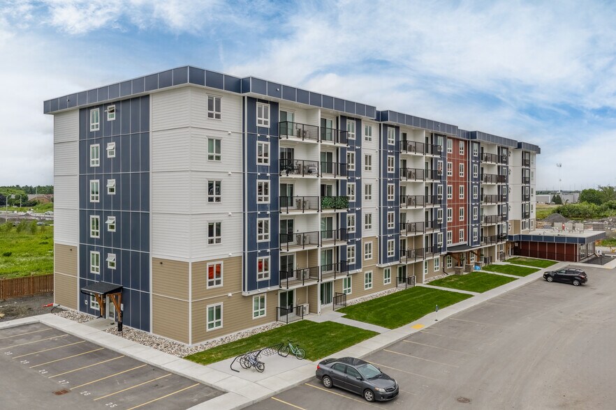 More Photos Of 1070 Noëlla Leclair Way, Ottawa Apartments For Lease