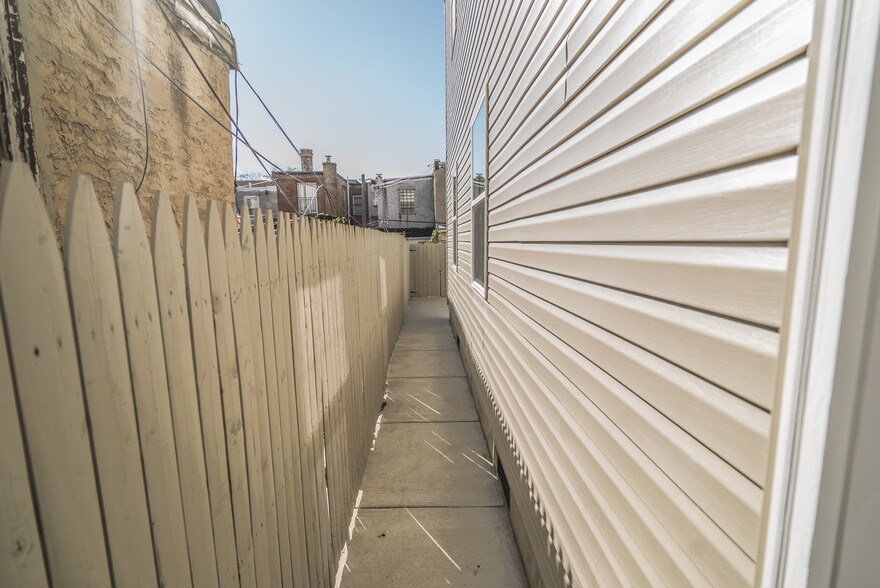 More Photos Of 1802 E Huntingdon St, Philadelphia Apartments For Sale