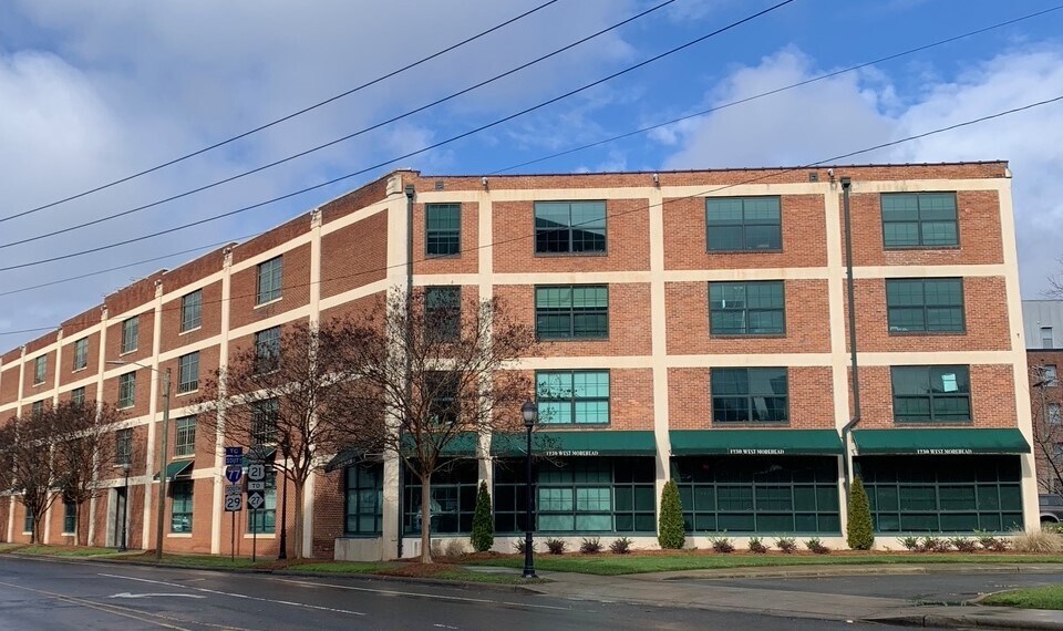 More Photos Of 1230 W Morehead St, Charlotte Loft Creative Space For Lease