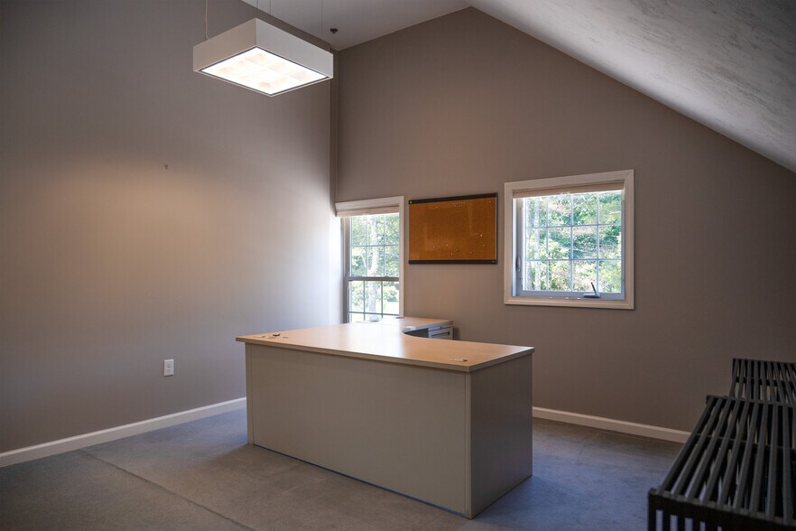 More Photos Of 7 Christy Dr, Brockton Office Residential For Sale