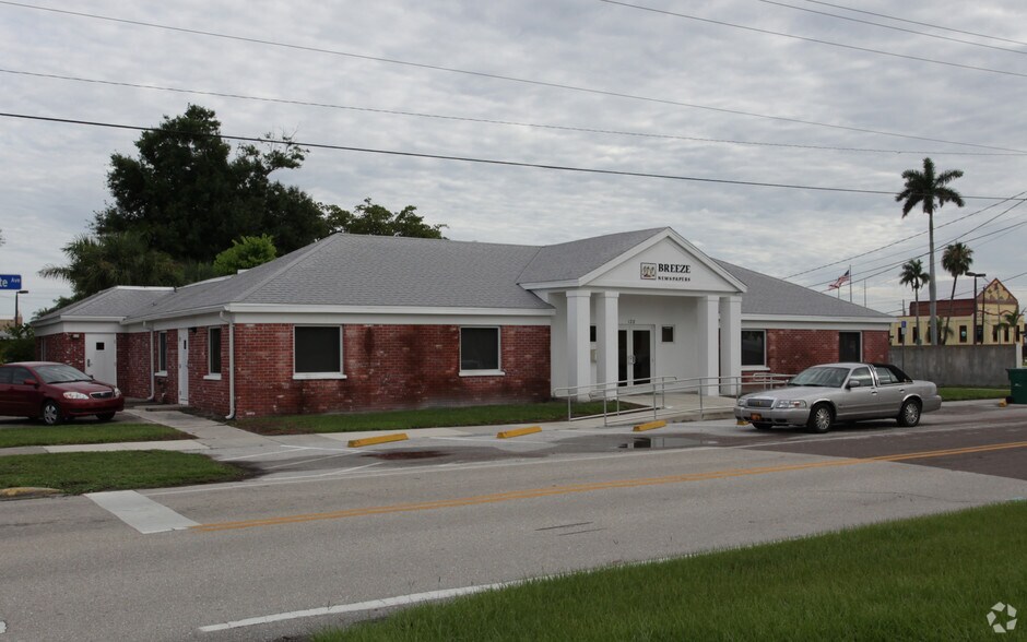 Primary Photo Of 128 W Charlotte Ave, Punta Gorda Office Residential For Sale