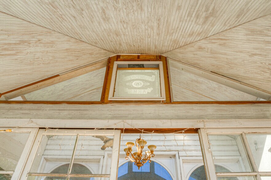 More Photos Of 2109 Robinson St, Oroville Specialty For Sale