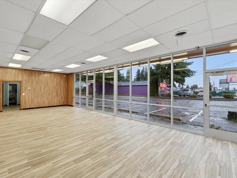 More Photos Of 5802 Evergreen Way, Everett Storefront Retail Office For Sale