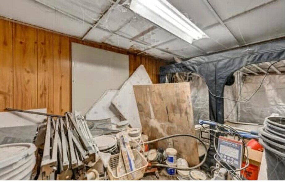 More Photos Of 230 Colorado Ave, Buffalo Warehouse For Sale