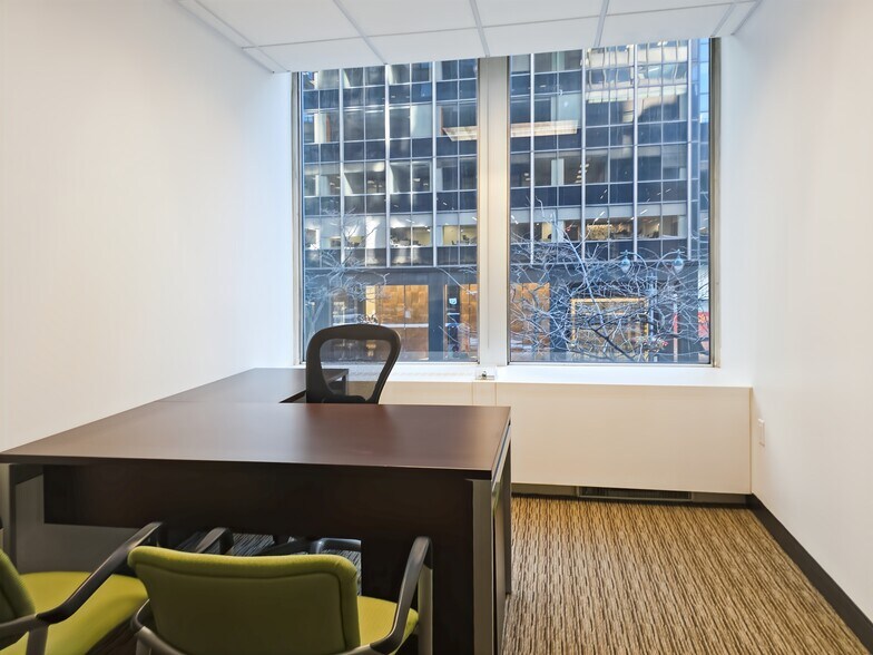 More Photos Of 600 Third Ave, New York Coworking Space