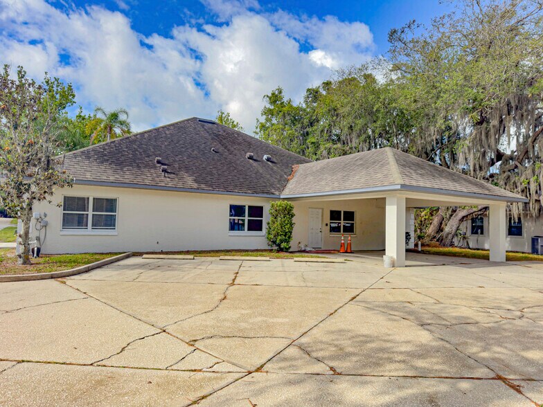 More Photos Of 4300 Garden St, Titusville Medical For Sale