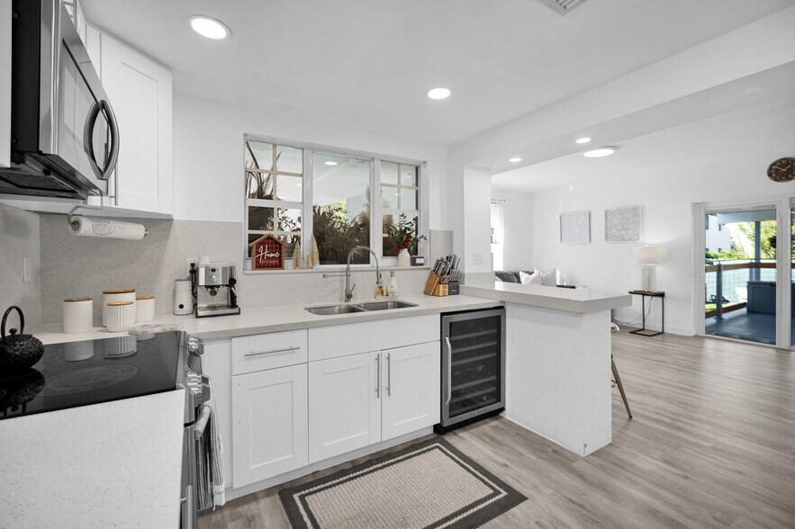 More Photos Of 3711 SW 27th Ter, Miami Specialty For Sale