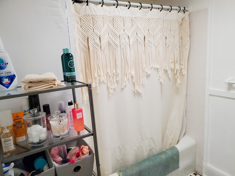 More Photos Of 327 Main St, Binghamton Apartments For Sale