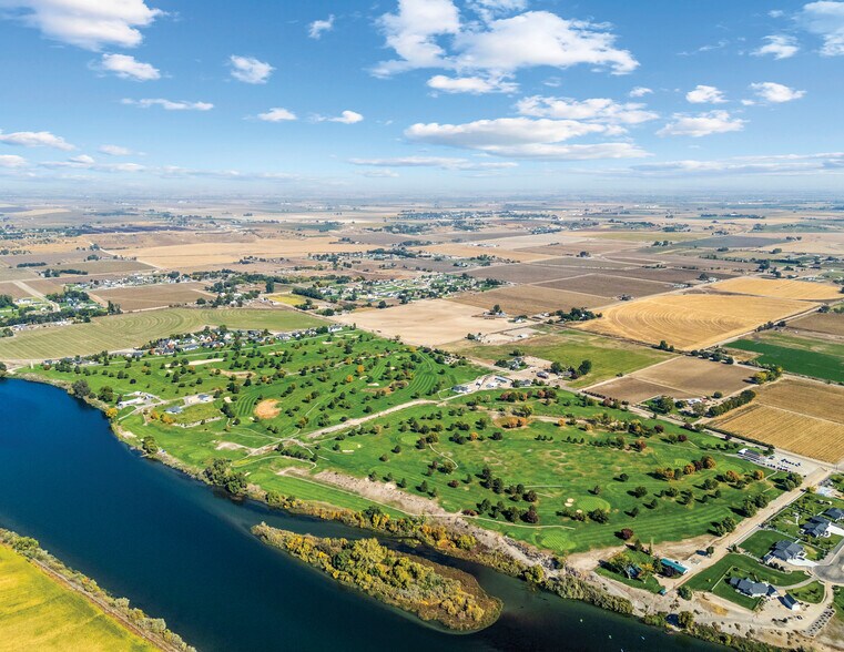 More Photos Of 18539 Fish Rd, Wilder Golf Course Driving Range For Sale