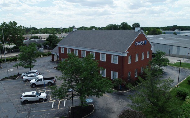 More Photos Of 1130 N McLean Blvd, Elgin Bank For Lease