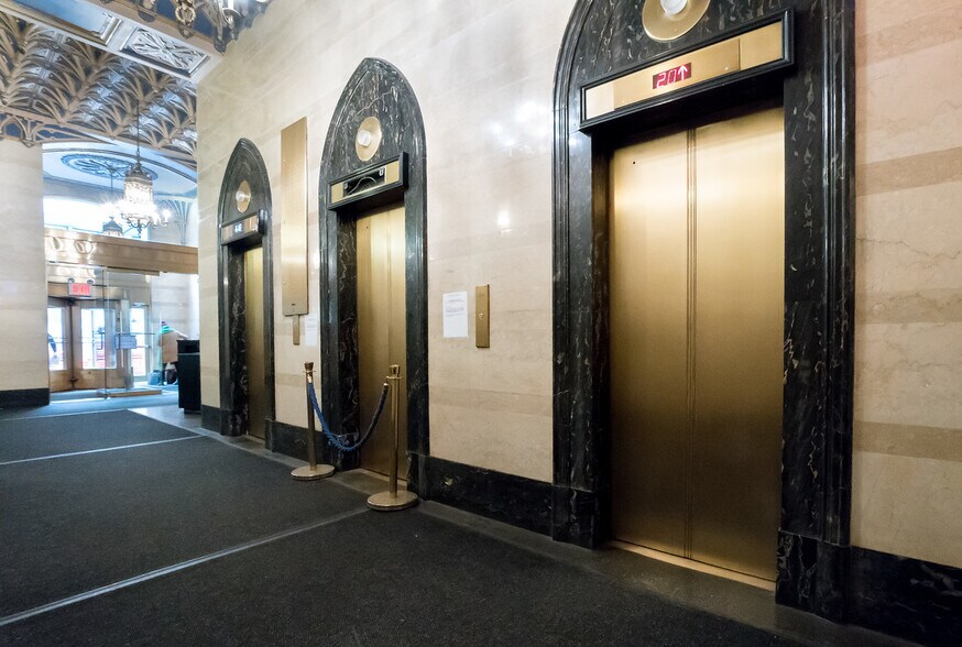 More Photos Of 307 Seventh Ave, New York Office For Lease