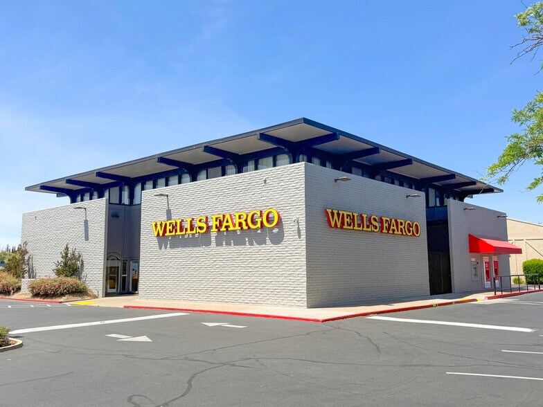 Primary Photo Of 5660 Freeport Blvd, Sacramento Office For Sale