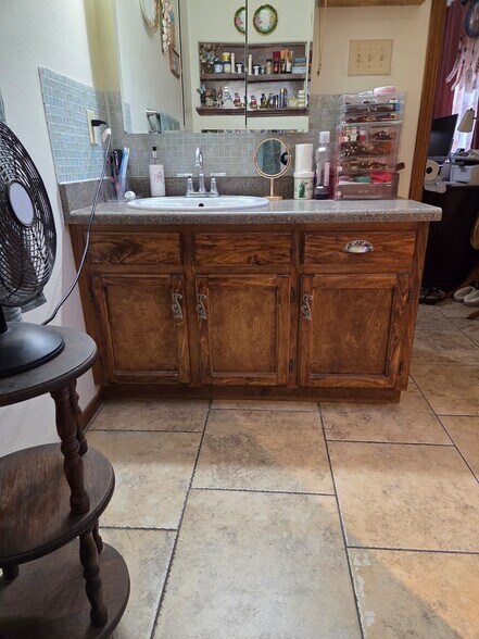 More Photos Of 23927 Alanwood Dr, San Antonio Manufactured Housing Mobile Home Park For Sale