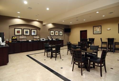 More Photos Of 100 Fm 147, Marlin Hotel For Sale