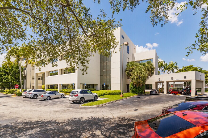 More Photos Of 8725 NW 18th Ter, Miami Office For Lease