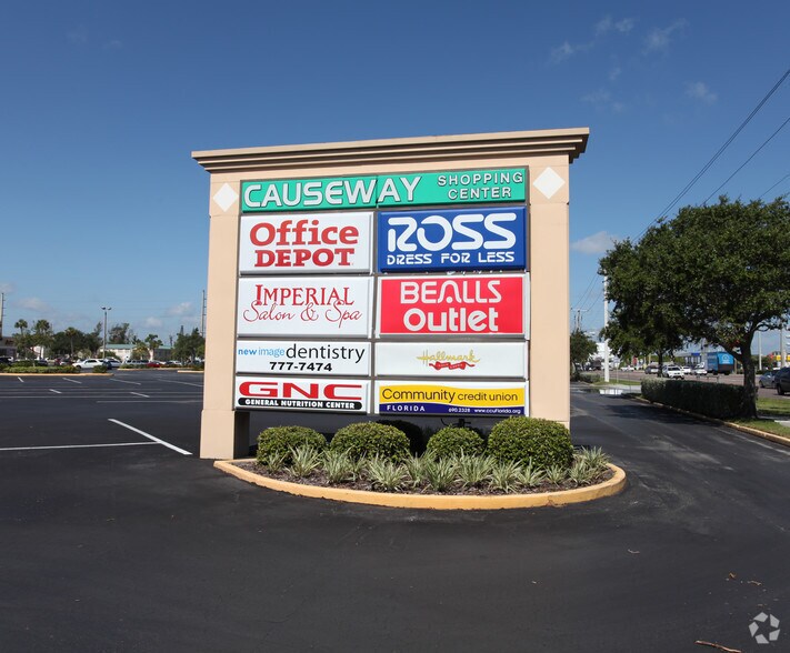 More Photos Of 243 E Eau Gallie Blvd, Indian Harbour Beach Unknown For Lease