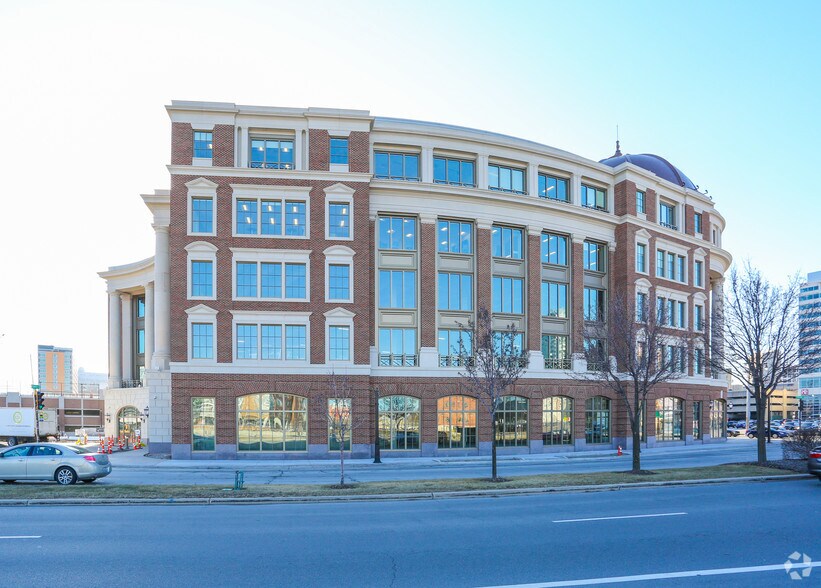 More Photos Of 1400 N Water St, Milwaukee Office For Lease