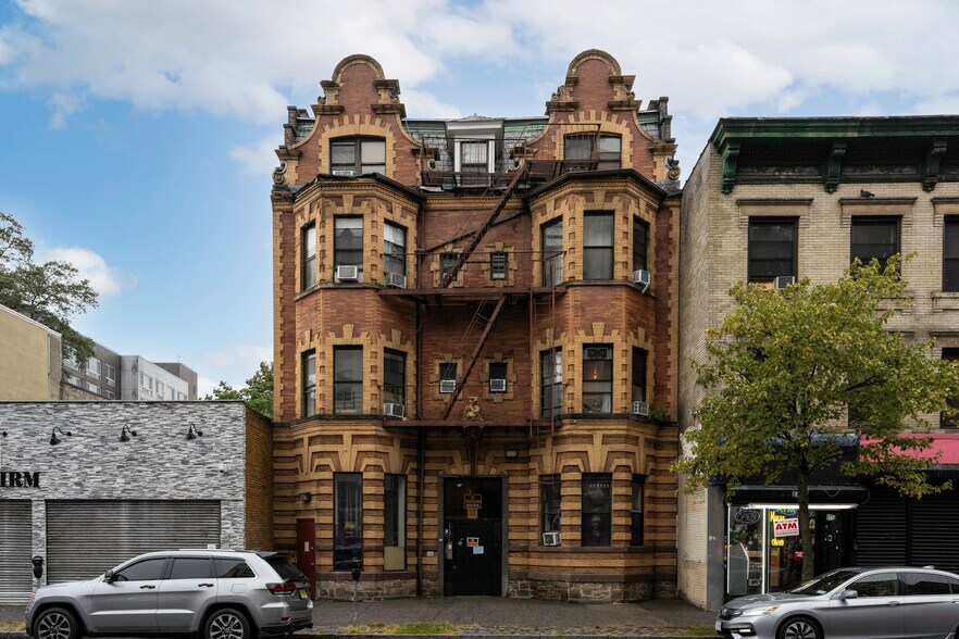 Primary Photo Of 279 S Broadway, Yonkers Apartments For Sale