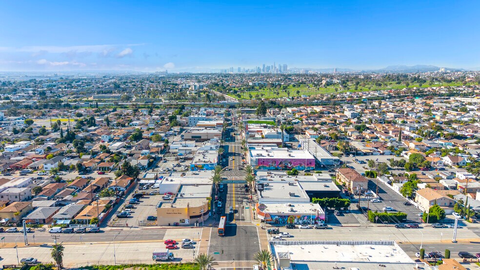 More Photos Of 4620-4622 Whittier Blvd, East Los Angeles Office For Sale