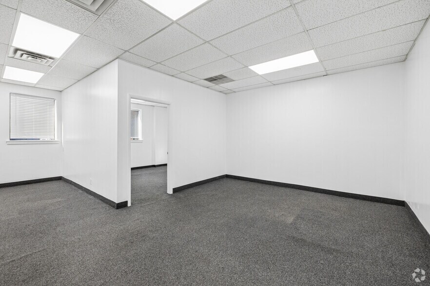 More Photos Of 131 Main St, Hackensack Office For Lease