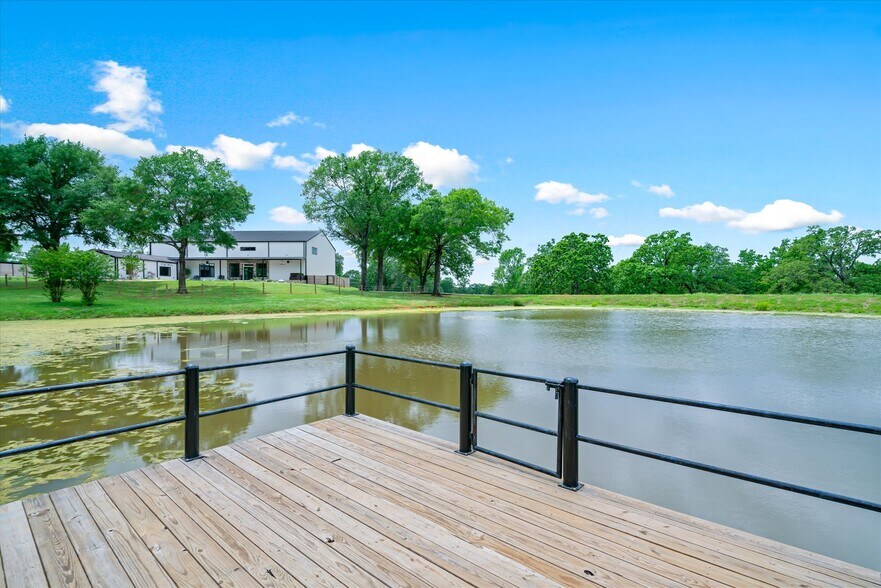 More Photos Of 1972 FM 857, Grand Saline Trailer Camper Park For Sale