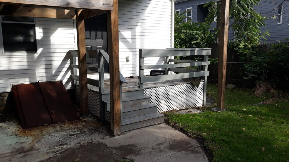 More Photos Of 3 Brookline St, Worcester Apartments For Sale