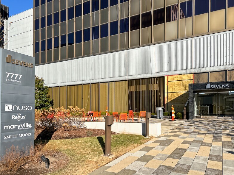 More Photos Of 7777 Bonhomme Ave, Clayton Coworking Space