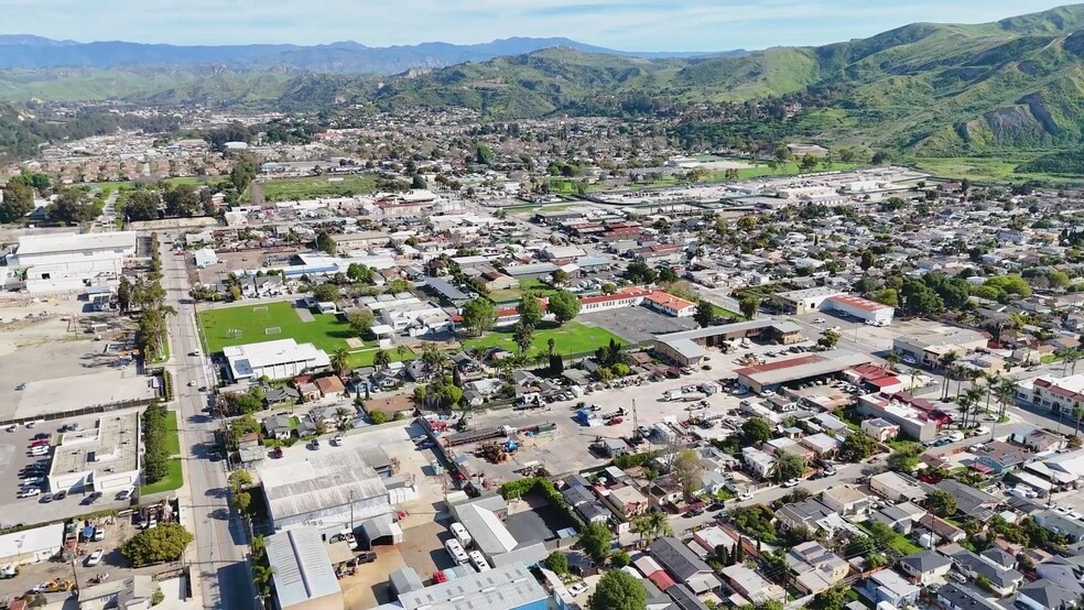 Primary Photo Of 133 Sunnyway Dr, Ventura Warehouse For Lease