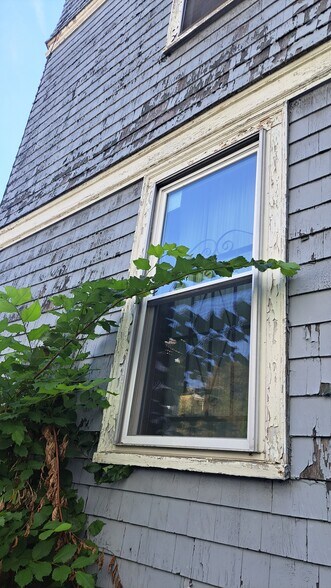 More Photos Of 16 Wellington Hill St, Boston Multifamily For Sale