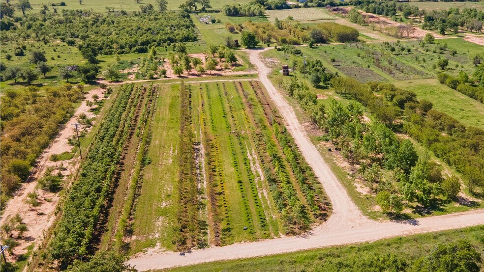 More Photos Of 6407 S US Highway 377, Stephenville Land For Sale