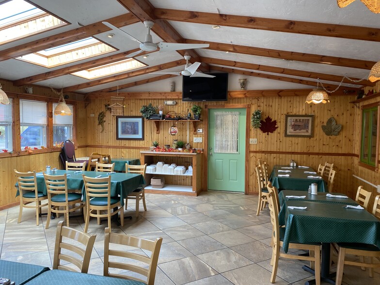 More Photos Of 3333 Lockport Olcott Rd, Newfane Restaurant For Sale