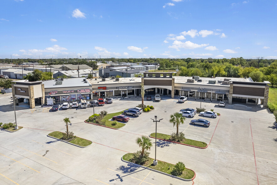 Primary Photo Of 1520 College Ave, South Houston Storefront Retail Office For Lease