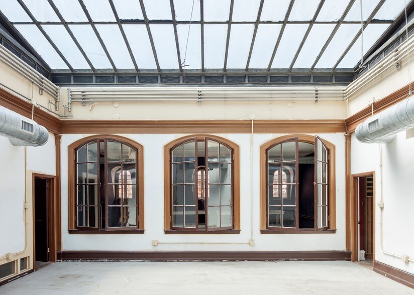 More Photos Of 249-253 Arch St, Philadelphia Office For Lease