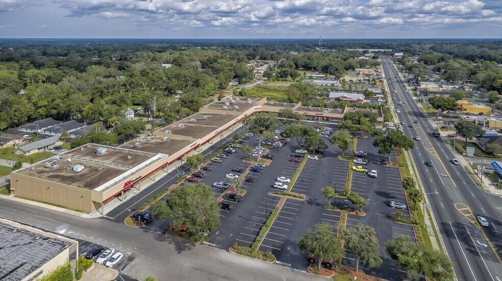 More Photos Of 2019-2023 E Silver Springs Blvd, Ocala General Retail For Lease