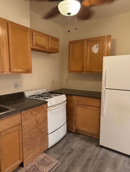 More Photos Of 11882 Metropolitan Ave, Kew Gardens Apartments For Lease