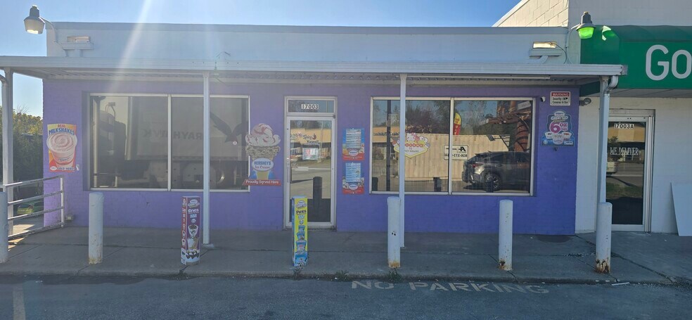 More Photos Of 17003 E US Highway 24, Independence General Retail For Lease