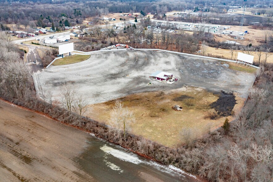 More Photos Of 6501 N Monroe St, Monroe Movie Theatre For Sale