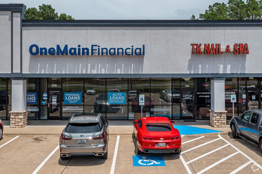 More Photos Of 3825 Highway 64 W, Tyler Unknown For Lease