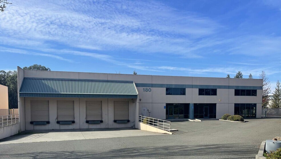 More Photos Of 180 Klamath Ct, American Canyon Manufacturing For Lease