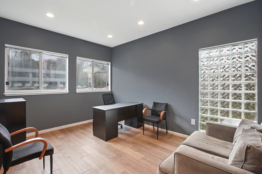More Photos Of 2176 Central Park Ave, Yonkers Medical For Sale