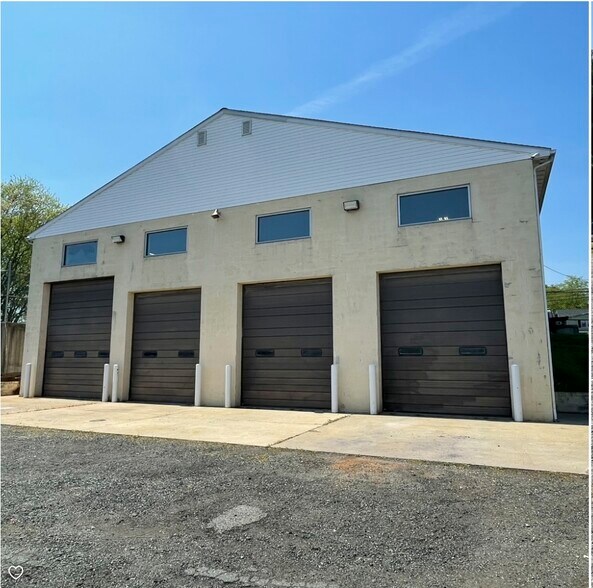 More Photos Of 2457 Conowingo Rd, Bel Air Auto Dealership For Sale