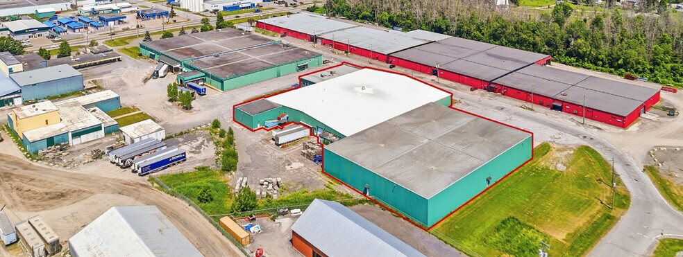 More Photos Of 541 Rue Melchers, Berthierville Industrial For Lease