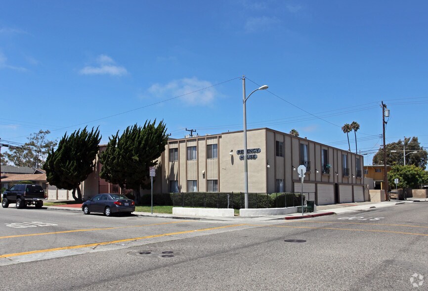 More Photos Of 1315 Devonshire Dr, Oxnard Apartments For Sale