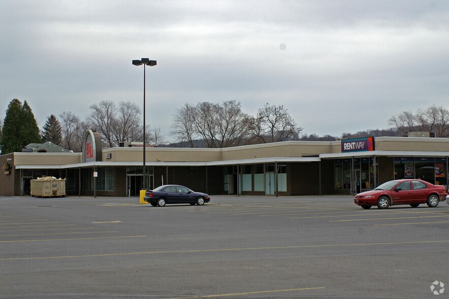 More Photos Of 553 W Mahoning St, Punxsutawney Unknown For Lease